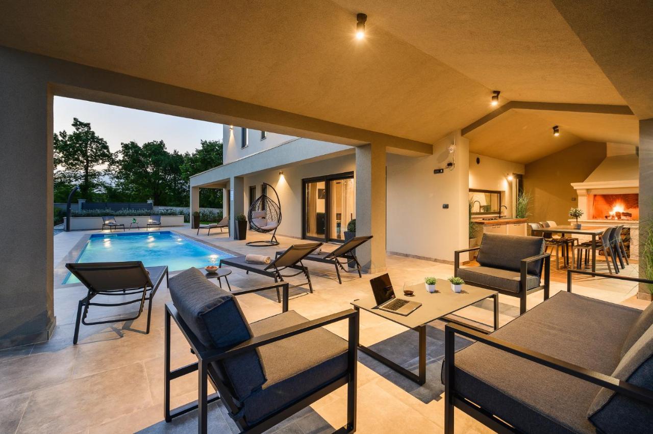 Villa Nobu Mali Vareski Екстер'єр фото