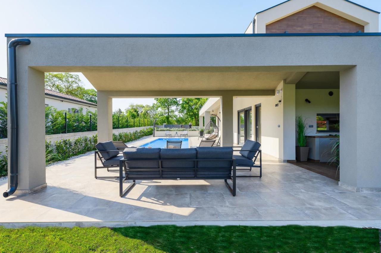 Villa Nobu Mali Vareski Екстер'єр фото